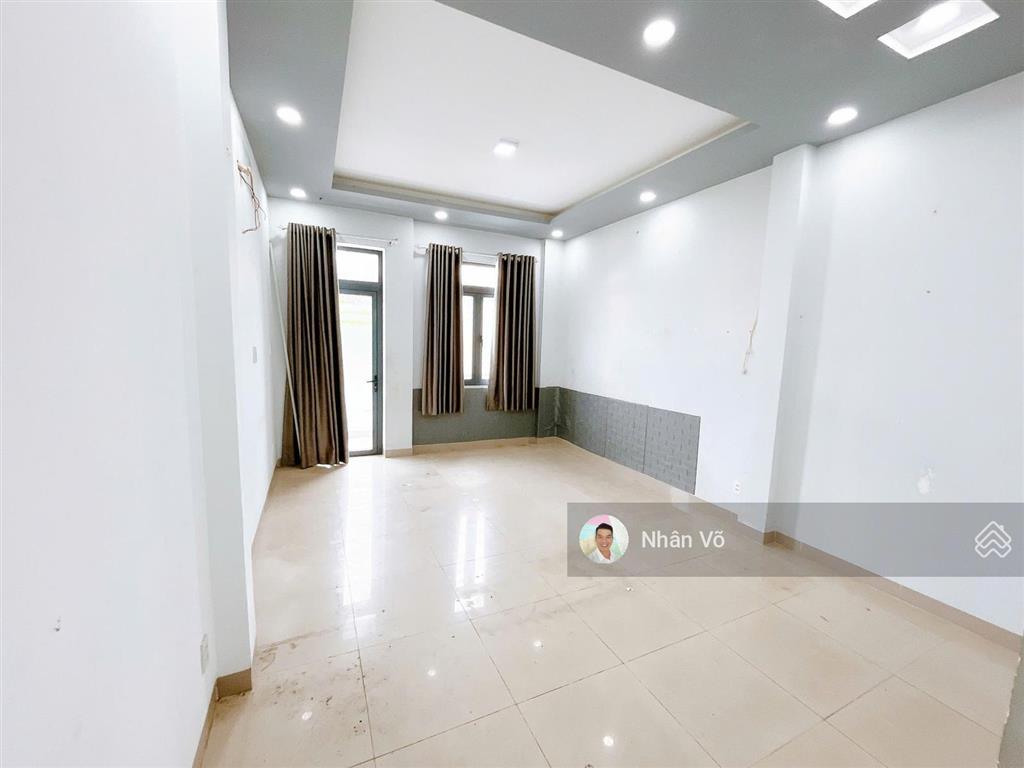 Mt 323 tân kỳ tân quý đối diện điện máy chợ lớn. dt 4mx23m, 4 tầng. giá 15tỷ tl