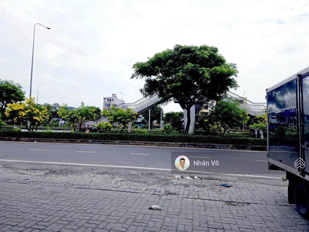 Mặt tiền song hành ql1a ngay vòng xoay an lạc. dt 1314m2 (19mx68m). giá 126 tỷ tl