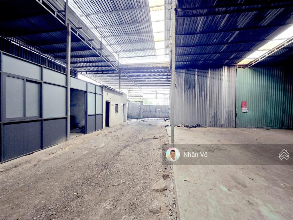 Mặt tiền song hành ql1a ngay vòng xoay an lạc. dt 1314m2 (19mx68m). giá 126 tỷ tl