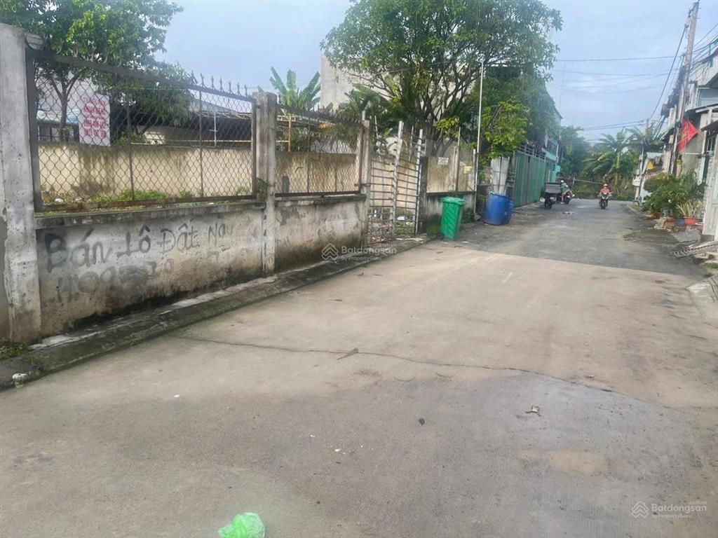 Kẹt bán đất bình nhâm 131m² kdc lâu đài vàng đường nhựa 6m đẹp