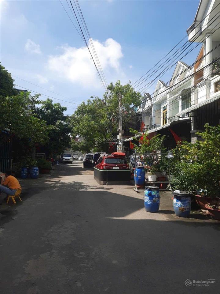 Nhà 1 lầu 60m²  gần vincom 550, dĩ an kdc đường nhựa 10m