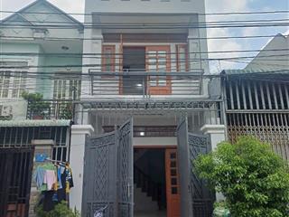Nhà 1 lầu 60m²  gần vincom 550, dĩ an kdc đường nhựa 10m