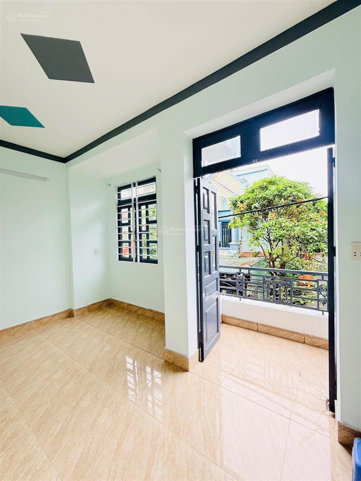 Tôi bán mặt tiền kdc bến thành gần vincom 550 dt 61m đường 12m kd đỉnh