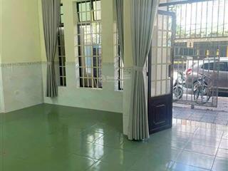 Bán nhà cấp 4 kdc phú hoà , tdm , bd diện tích  6x20 giá 5tỷ700