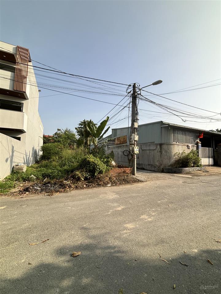 Chính chủ bán đất dx055 phú mỹ , tdm , diện tích  8x30 tc 160m2 giá bán 5tỷ300