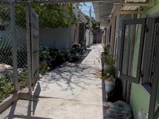 Nhà c4 nho nhỏ cho gia đình nhỏ  cách biển 800m