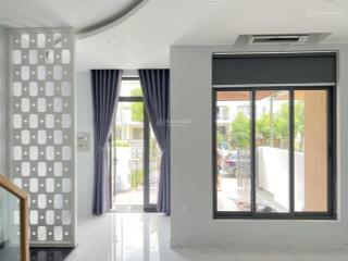 Chính chủ cần bán gấp căn lavila 10 tỷ 500 triệu  0908 580 ***
