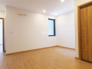 Bán căn hộ saigonhomes view hồ bơi hương lộ 2, tầng cao, hướng đông nam, nhà mới 100%, nt cao cấp