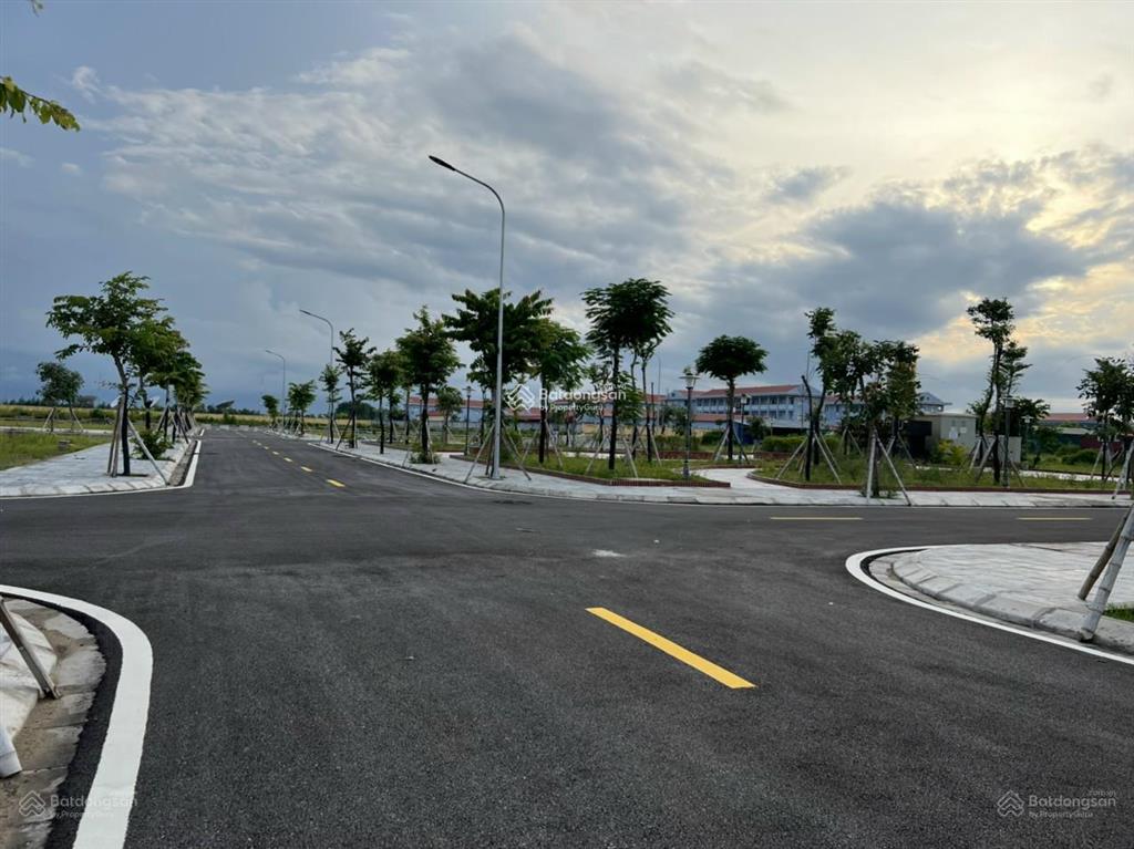 Nhà liền kề tại dự án hoàng hà riversie anh dũngdương kinh. giá 4,25 tỷ