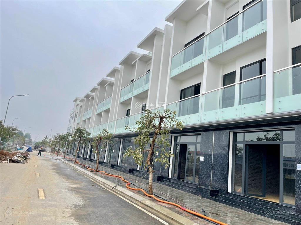 Nhà liền kề tại dự án hoàng hà riversie anh dũngdương kinh. giá 4,25 tỷ