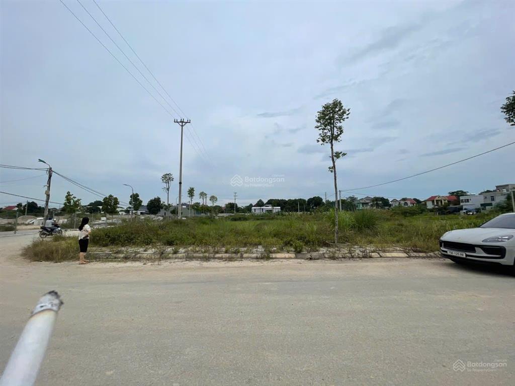 Chính chủ tôi muốn bán 150m2 đất trục chính đường 18m gần bv phổi, quảng trạch q. xương