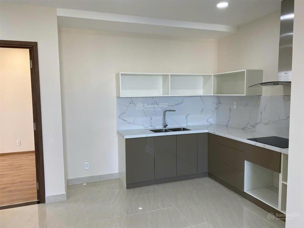 Bán căn hộ park legend, 3pn, 3wc, 113m2, giá 10,8 tỷ, căn góc, 2 ban công, 0908 435 *** viễn