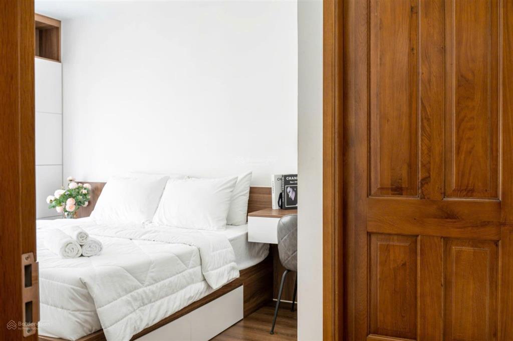 Cho thuê căn hộ sky center, 2pn, 2wc, 74m2, full nội thất, giá 17 triệu / tháng, 0908 435 ***