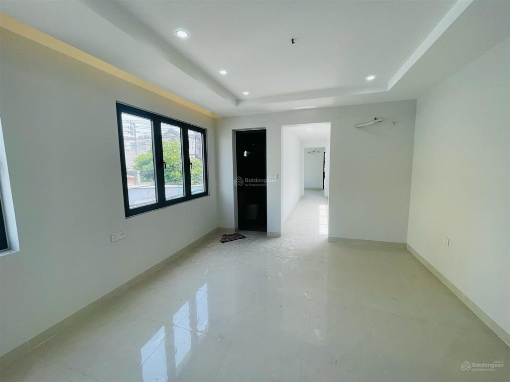 Siêu phẩm góc 2 mt đường mã lò  bình tân ,sổ hồng riêng, nhà mới tiện kinh doanh hoặc cho thuê