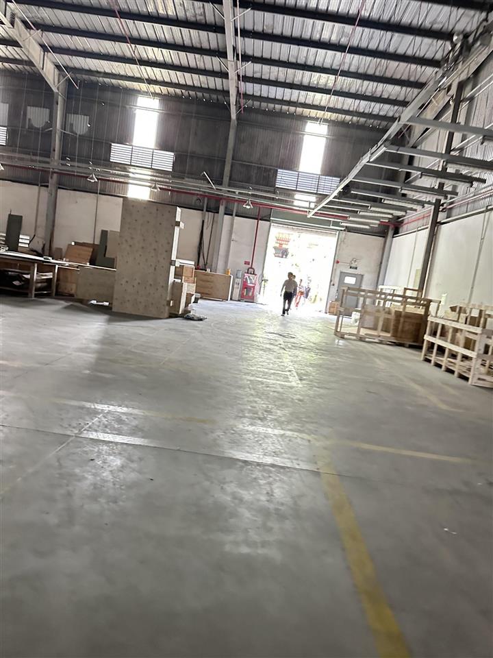 Cần bán xưởng trong kcn tân phú trung dt 18400m2