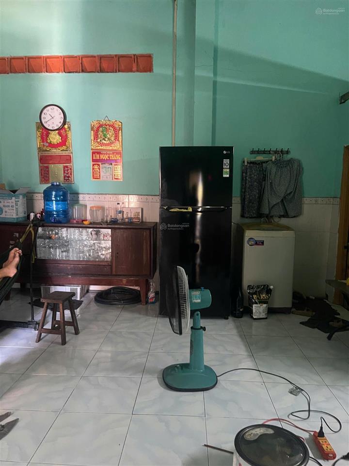 Bán nhà đường 826c long hậu 4,5*20m, hxh, shr, giáp nhà bè, sang tên ngay