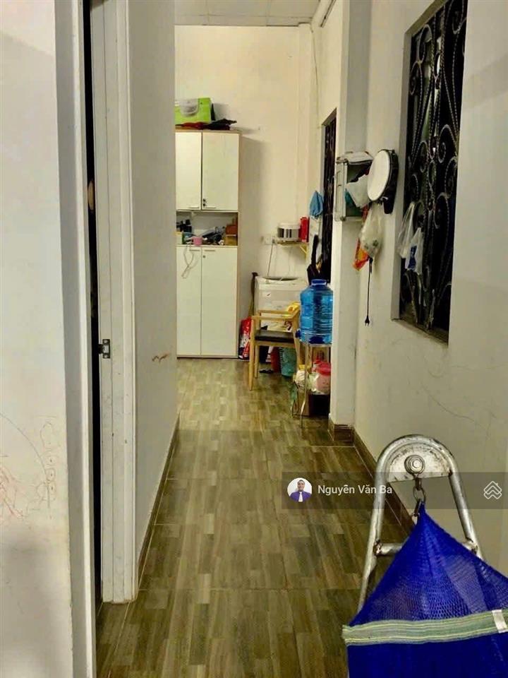 Bán nhà long hậu giá rẻ, 5*16m, 2,05 tỷ, kế sg village, t& t, hẻm xe hơi, kế lê văn lương, shr