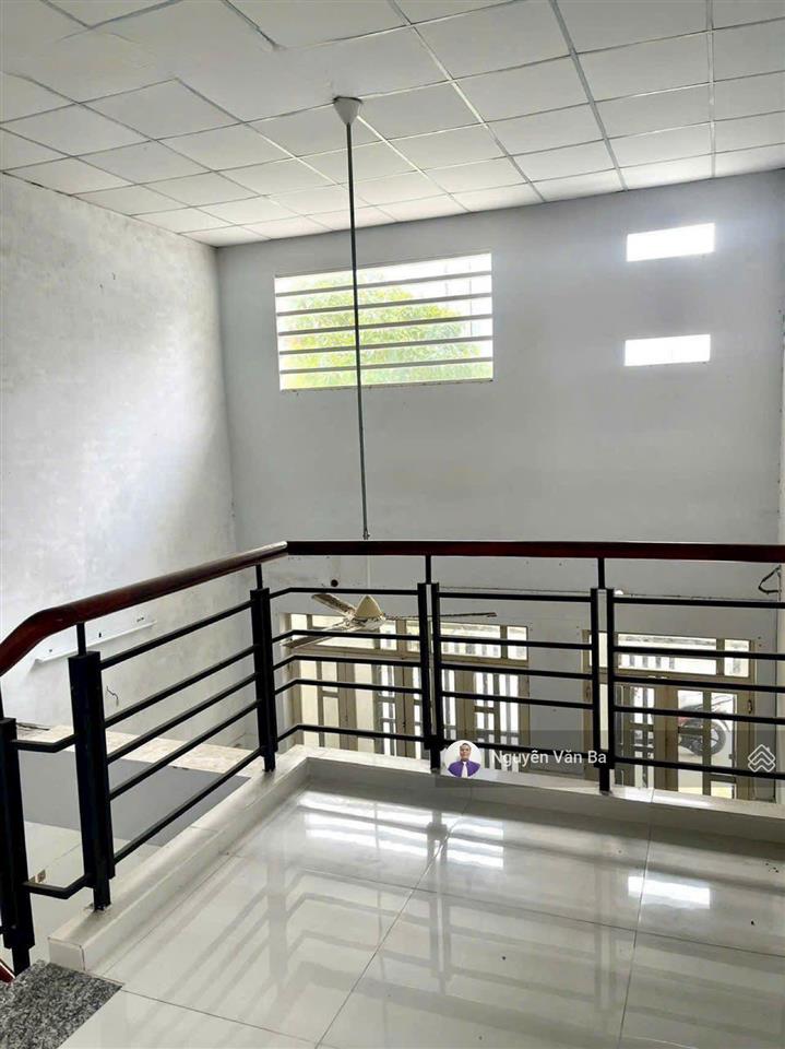 Bán nhà 2 tầng 5*19,5m, giá 4,9 tỷ, đường 10m, nguyễn văn tạo, long thới, gần trường quốc tế mỹ