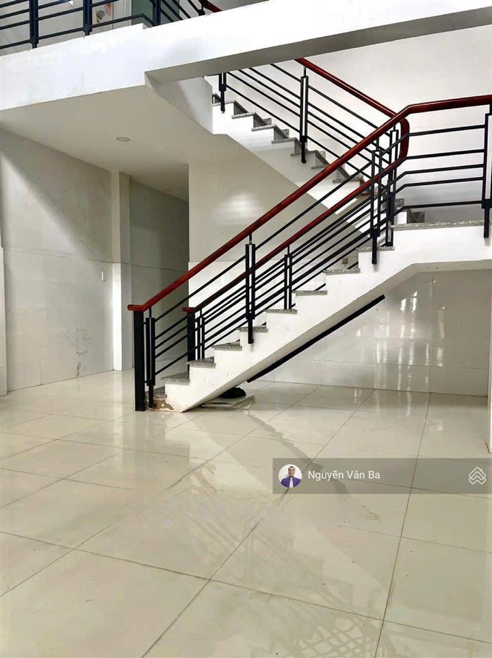 Bán nhà 2 tầng 5*19,5m, giá 4,9 tỷ, đường 10m, nguyễn văn tạo, long thới, gần trường quốc tế mỹ