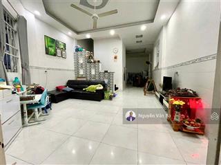 Bán nhà nguyễn văn tạo rẻ nhà góc 3 tầng trệt lầu,st, 5,5*17m, 4,1 tỷ, hẻm xe hơi, gần quốc tế mỹ