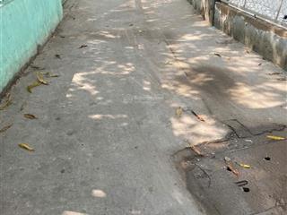 Bán đất 1368 lê văn lương phước kiển, kế kdc gia long 5*17,5m, giá 3,9 tỷ, hẻm xe hơi, nhà bè
