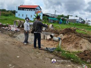 Bán đất thổ cư long hậu, gần sg village giá từ 1,25 tỷ (100m2), kế kcn long hậu, thái sơn t&t