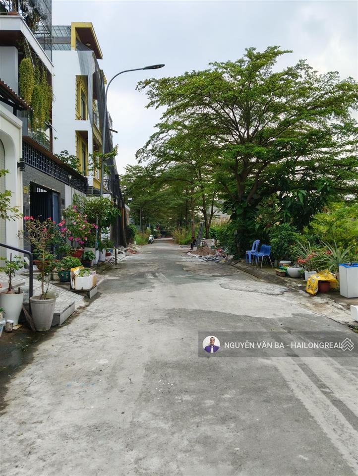 Aba hailongreal bán đất nguyễn văn tạonguyễn bình 6*13,5m, giá 3,8 tỷ, đường 7m, kế làng đại học