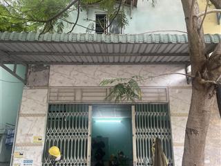 Bán nhà trọ 90 m2, 1 trệt+ gác cao thông thoáng, gồm 5 phòng, giá chỉ 2.750 tỷ l/ h  0937 161 ***