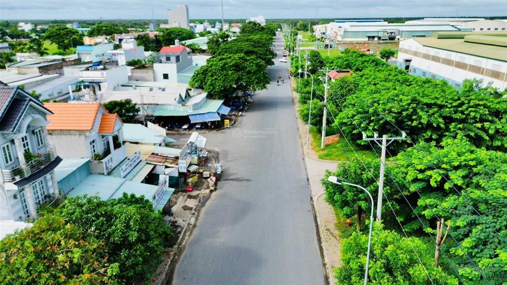 Còn 1 lô giá ngộp chỉ 2.250 tỷ/90m2 tại kdc nam sài gòn l/h 0937 161 ***