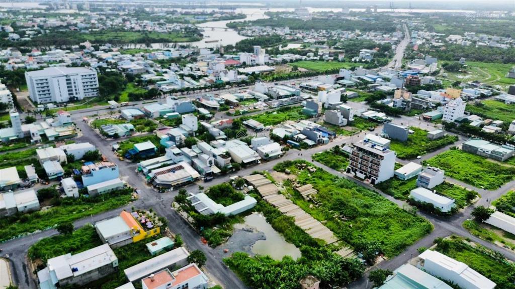 Còn 1 lô giá ngộp chỉ 2.250 tỷ/90m2 tại kdc nam sài gòn l/h 0937 161 ***