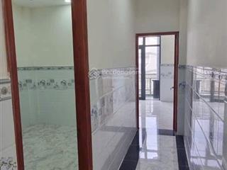 Bán nhà 1 trệt + 1 lầu hoàn công tại ấp 4, xã long hậu . l/h nga 0937 161 ***