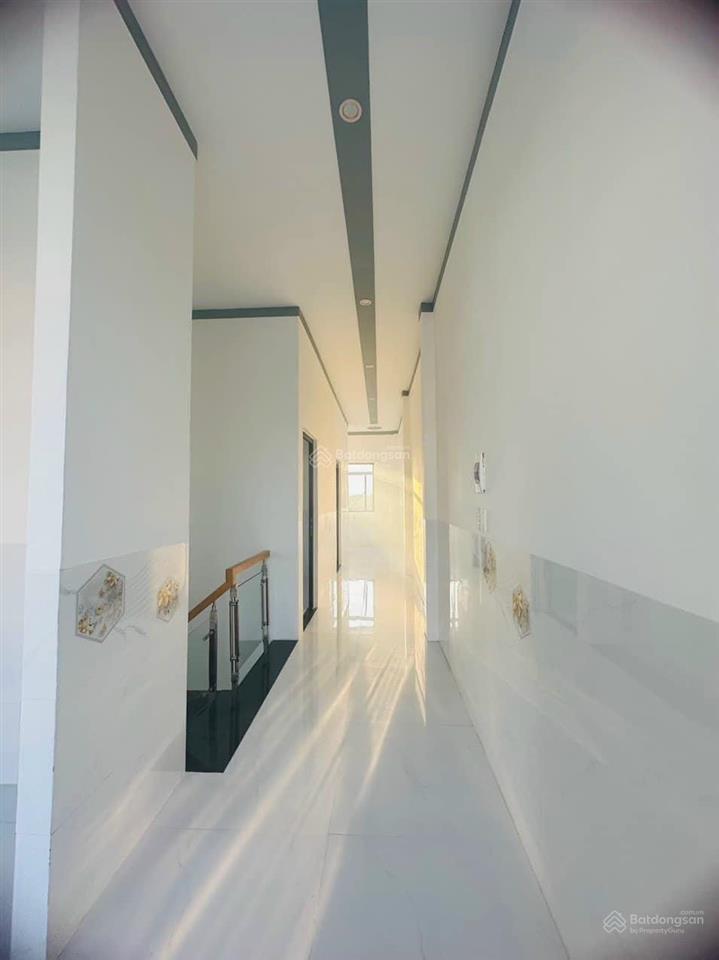 Nhà mới xây bán nhanh ngay xuyên á, đức hoà giá rẻ 890tr/ công chứng ngay 0906 368 ***