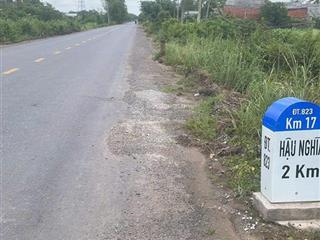 Bán đất skc mặt tiền đường 823, xung quanh nhà xưởng nhiều