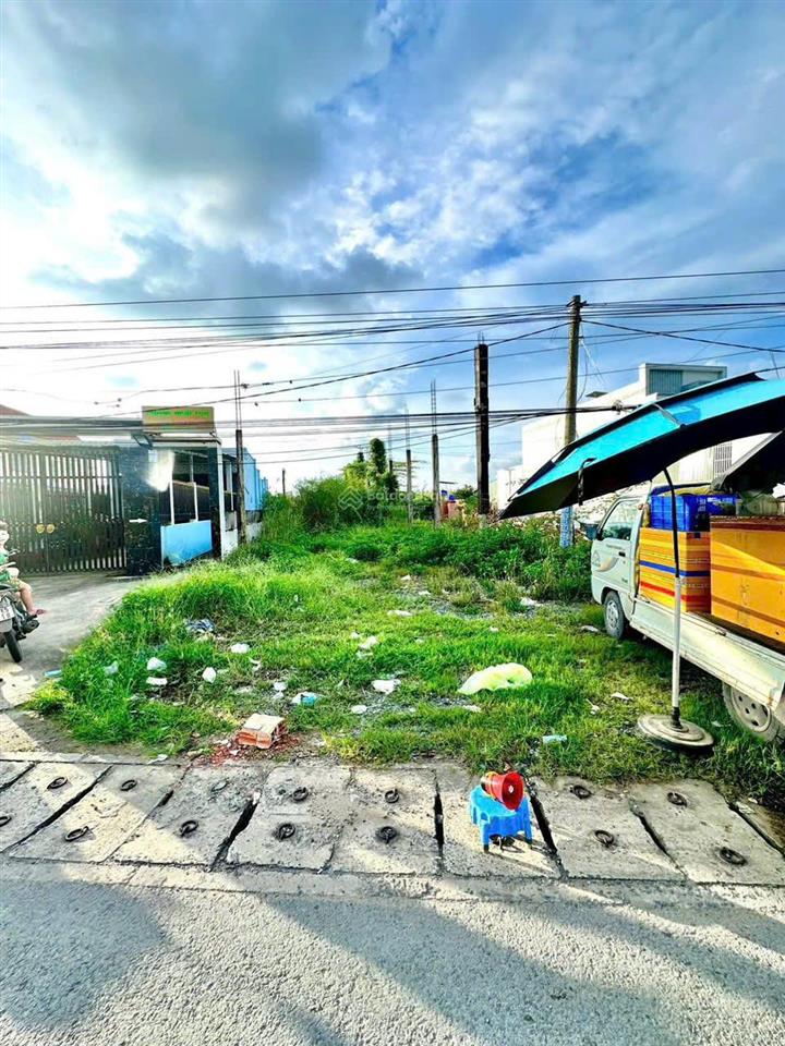 Bán lô đất mặt tiền tỉnh lộ 824, đối diện khu e  city tân đức, đức hoà