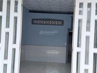 Chủ bán lỗ căn nhà cấp 4 cho con đi du học tại đức hoà  long an