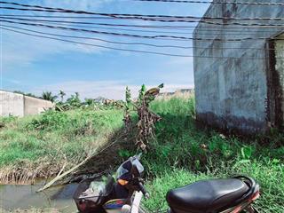 Siêu phẩm ấp 2, hựu thạnh đối diện cổng e.city tân đức sát kcn