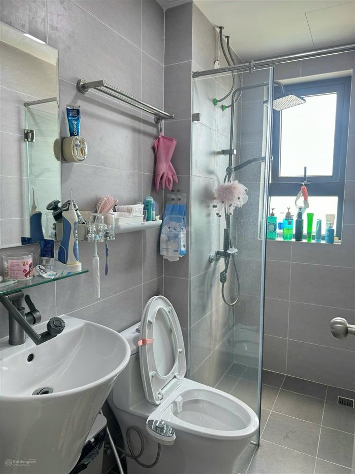 Căn góc 2pn2wc 56m2 giá 2.65 tỷ nội thất cơ bản, cách đại lộ phạm văn đồng 1km  0932 405 *** nhân