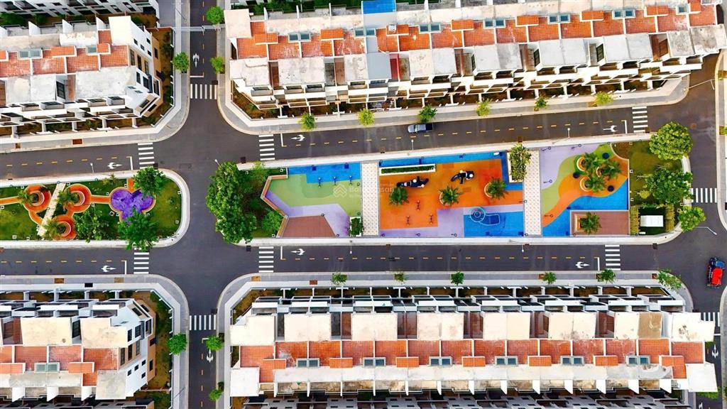 Phòng kinh doanh cty tại dự án số nhà lk32  27 chuyên bán nhà và nhận ký gởi bán lại. từ 3,75 tỷ