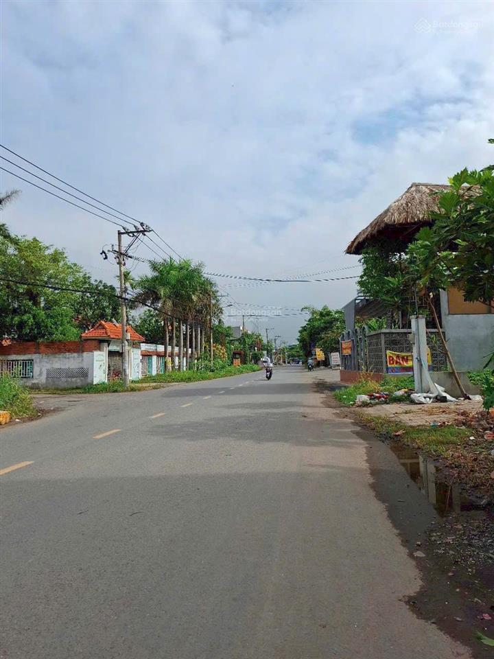 Lô góc 2 mặt tiền trường lưu, phường long trường