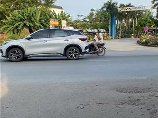 Cần bán 303m đất ở ,xã quy đức ,cách quốc lộ 50 vào 100m gần kcn kizuna . shr , giá 3.3 tỷ