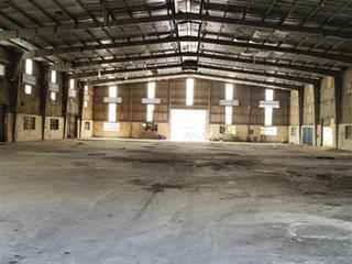 Cho thuê nhà xưởnng củ chi, giáp hóc môn, dt xưởng 2200m2, giá 115tr/tháng