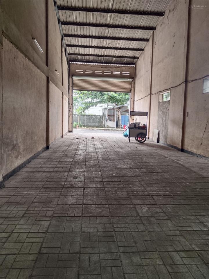 Cho thuê nhà kho đầy đủ giấy phép, gần kcn tân phú trung củ chi, dt 120m2, giá 10tr/tháng
