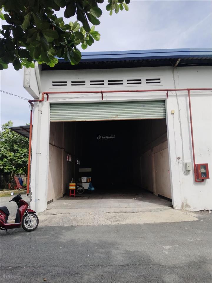 Cho thuê nhà kho đầy đủ giấy phép, gần kcn tân phú trung củ chi, dt 120m2, giá 10tr/tháng