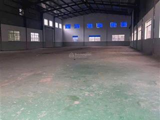 Bán nhà xưởnng gần khúc ngã tư quy củ chi, dt 7600m2, giá 52 tỷ