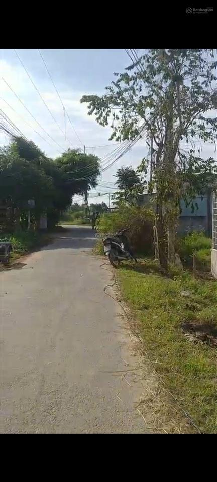 Bán lô đất mt đường nhựa, gần ubnd xã đức lập hạ, long an, dt đất 1316m2, full thổ, giá 9,5 tỷ