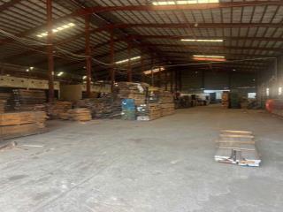 Cho thuê nhà xưởng trong kcn hóc môn, dt 6000m2, giá 370tr/tháng (còn thương lượng)