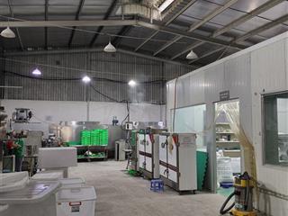 Cho thuê nhà xưởnng nguyễn thị sóc, ngay chợ đầu mối hóc môn, dt xưởng 700m2, giá 45tr/tháng