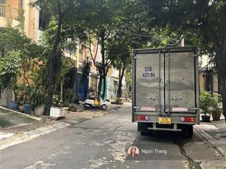 Căn hộ dịch vụ 11pn khai thác 50tr/th ngay hutech d2xô viết nghệ tĩnh p25 4x18m 5tấm có thang máy