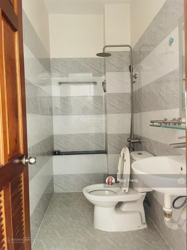 Chủ nhà cần định cư, bán nhà 4.88x11m 4tầng hxh12 đặng thuỳ trâm  gần kề đại học văn lang chỉ 10,3