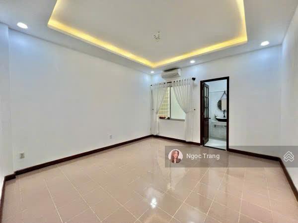 Chủ muốn định cư nhượng lại căn nhà 4 tầng 4.2x19 chu văn anđinh bộ lĩnh hđt khoán 35tr/th 6pn 7wc